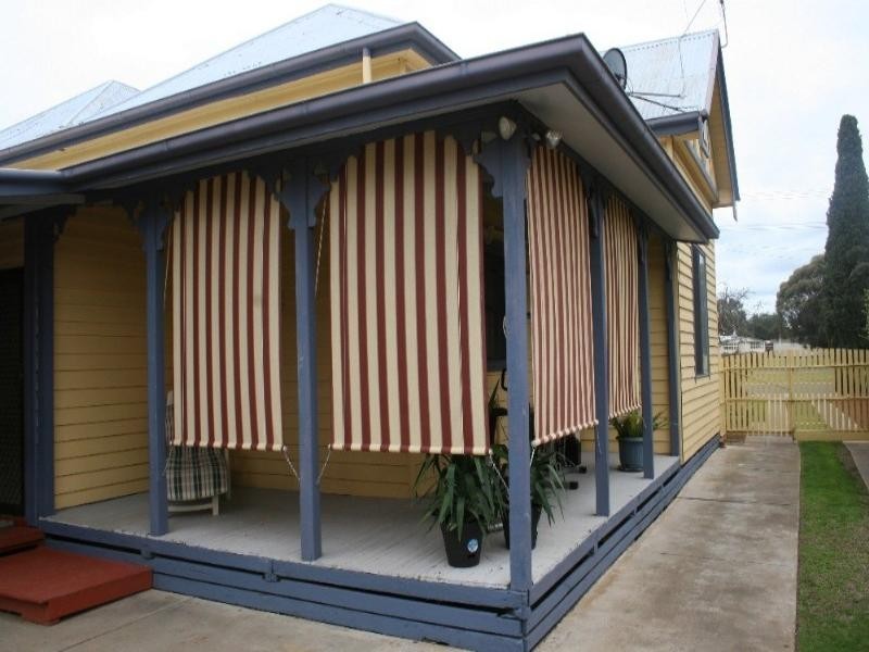 80 Echuca Road, Rochester VIC 3561