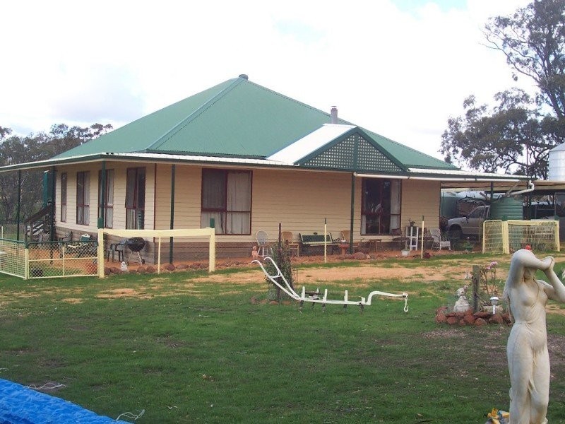 55 Wiggins Road, Emu VIC 3475