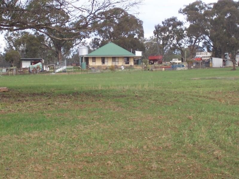 55 Wiggins Road, Emu VIC 3475