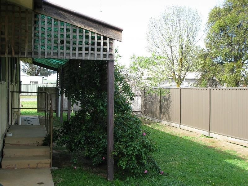13 Lindsay Street, Rochester VIC 3561
