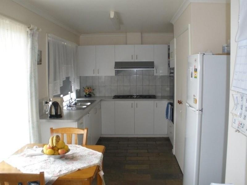 50 Kerford Street, Rochester VIC 3561