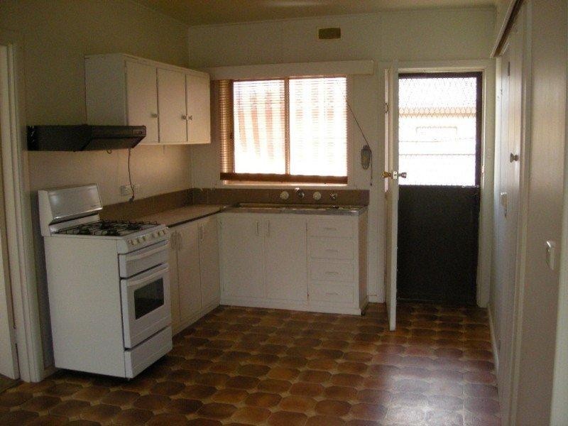 2/53 Dudley Street, Rochester VIC 3561