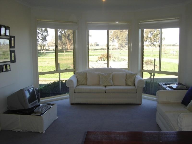 300 Dingee Road, Rochester VIC 3561