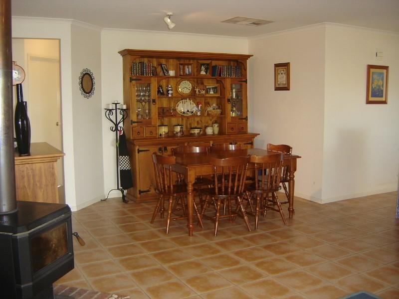 300 Dingee Road, Rochester VIC 3561