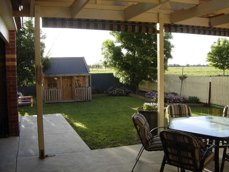 300 Dingee Road, Rochester VIC 3561