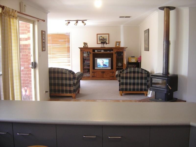 300 Dingee Road, Rochester VIC 3561