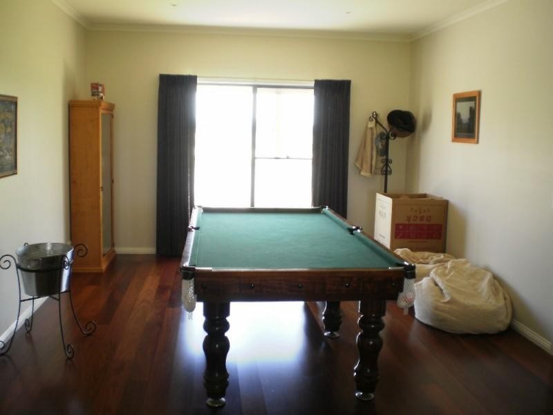 63 Basin Road, St Arnaud VIC 3478