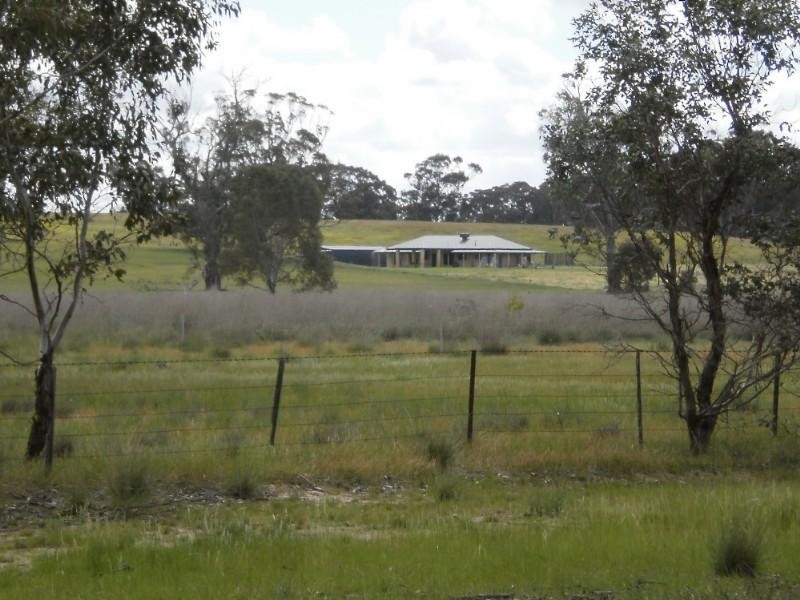 63 Basin Road, St Arnaud VIC 3478