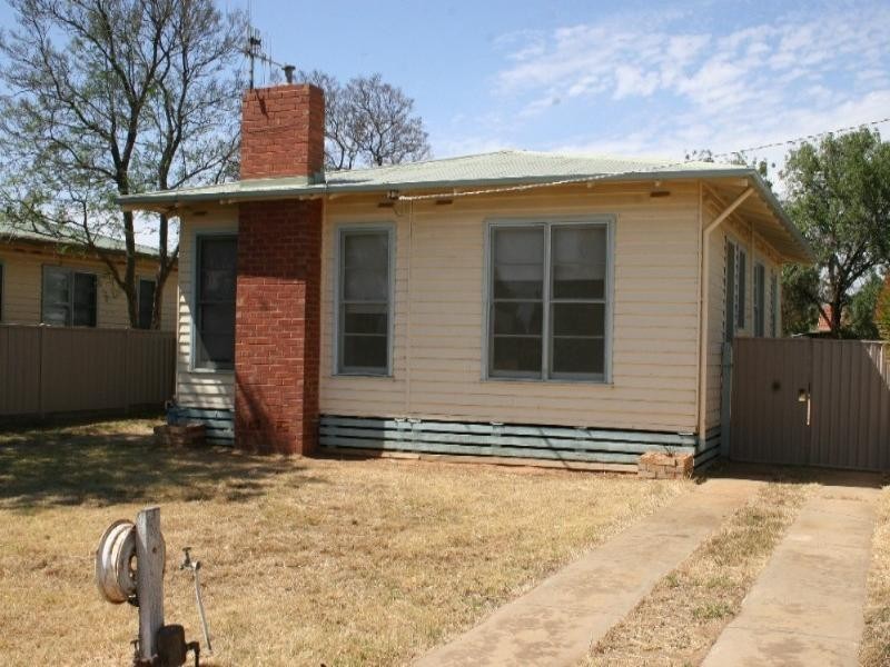 49 McKenzie Street, Rochester VIC 3561