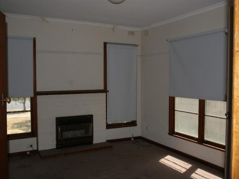 49 McKenzie Street, Rochester VIC 3561