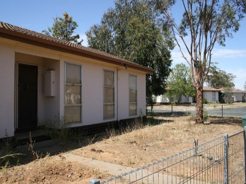 7 Johnson Street, Rochester VIC 3561