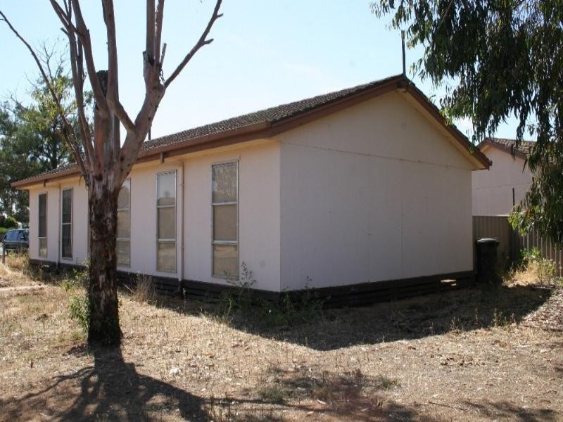 7 Johnson Street, Rochester VIC 3561