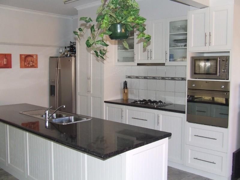 17 Queen Street, Rochester VIC 3561