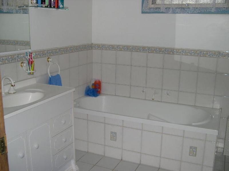 17 Queen Street, Rochester VIC 3561