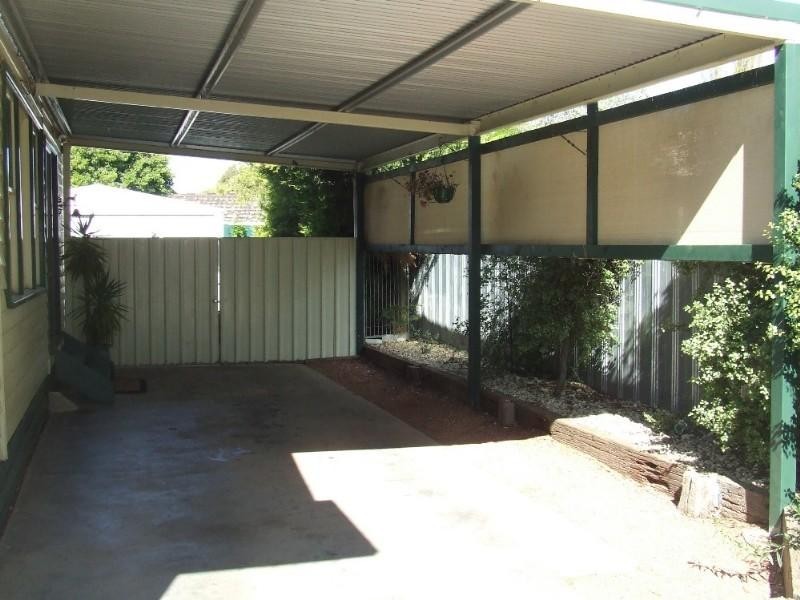 17 Queen Street, Rochester VIC 3561