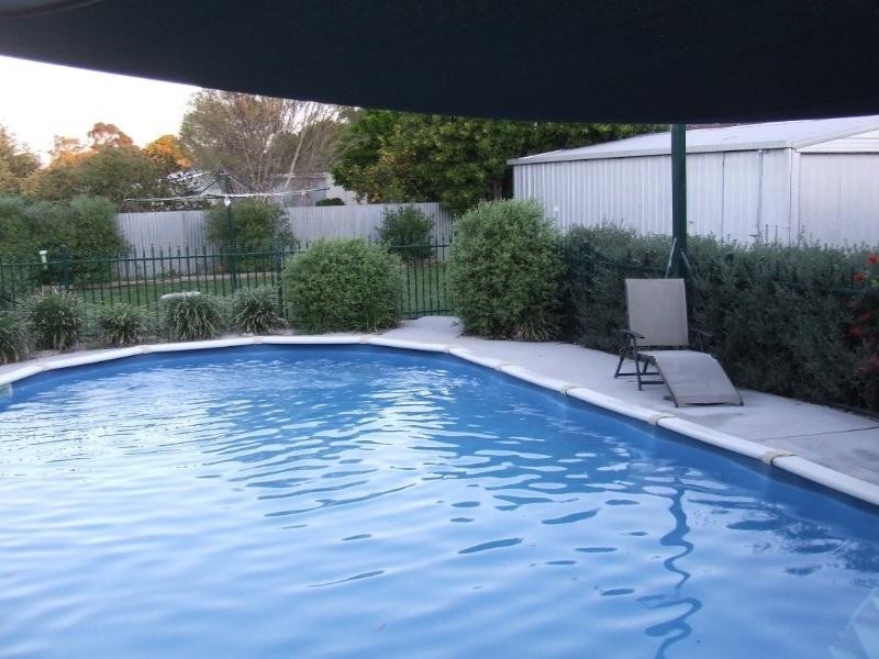 17 Queen Street, Rochester VIC 3561