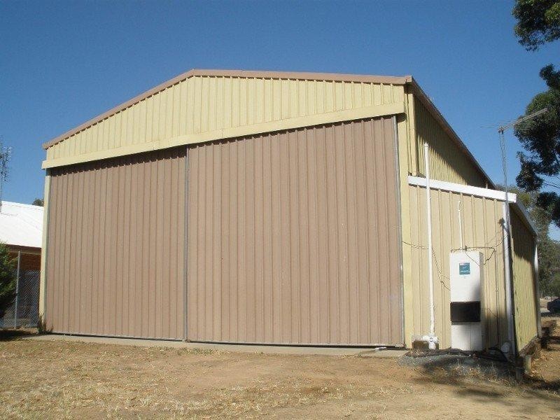 111 Baynes Street, Rochester VIC 3561