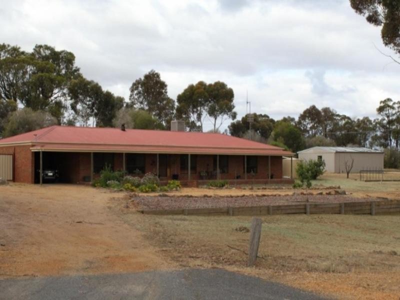 2 Albert Street, St Arnaud VIC 3478