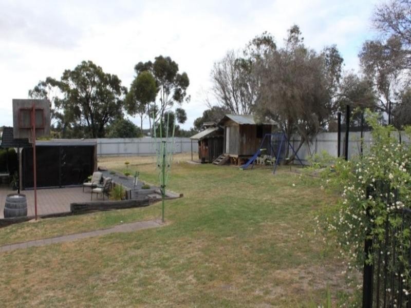 2 Albert Street, St Arnaud VIC 3478