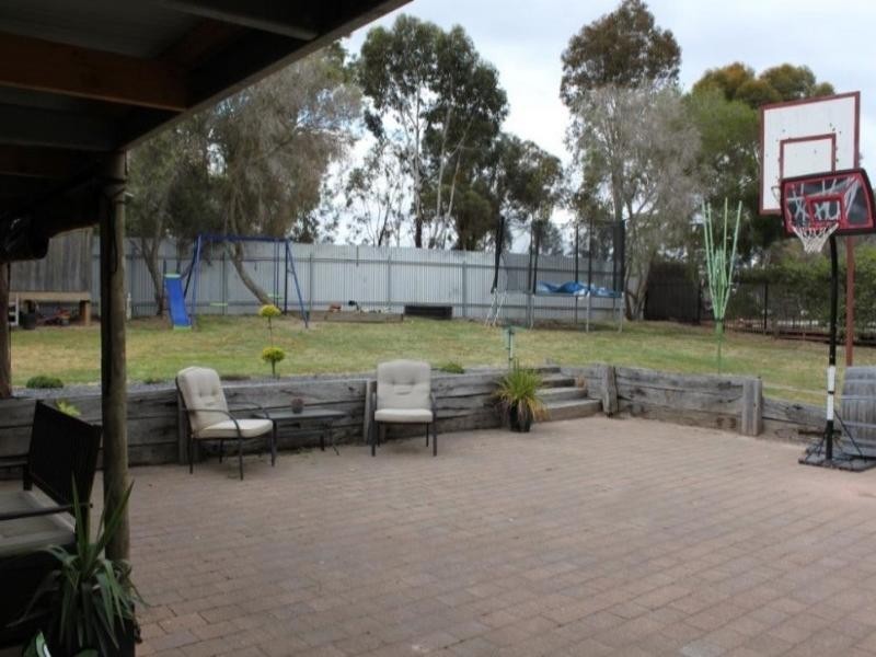 2 Albert Street, St Arnaud VIC 3478