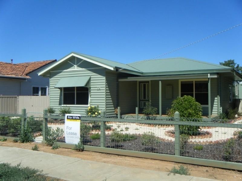 14 Hopetoun Street, Rochester VIC 3561