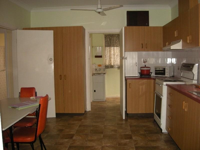 4 Campaspe Street, Rochester VIC 3561