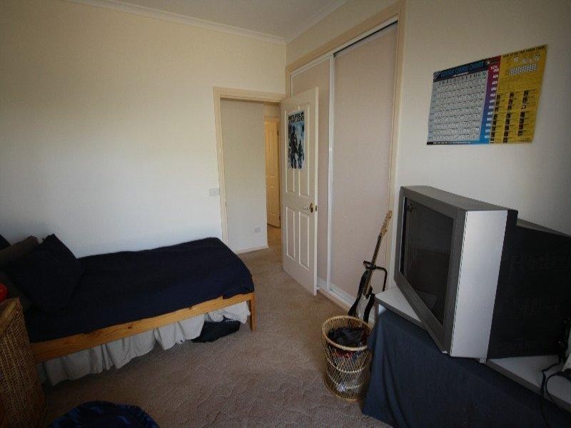 70 Pascoe Street, Rochester VIC 3561