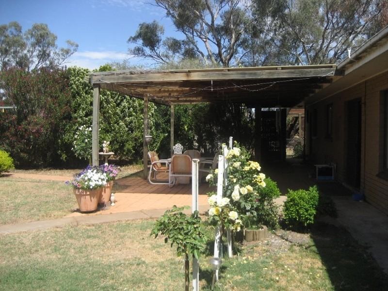 61 Rays Road, Calivil VIC 3573