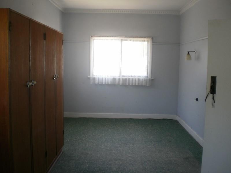 31 Navarre Road, St Arnaud VIC 3478