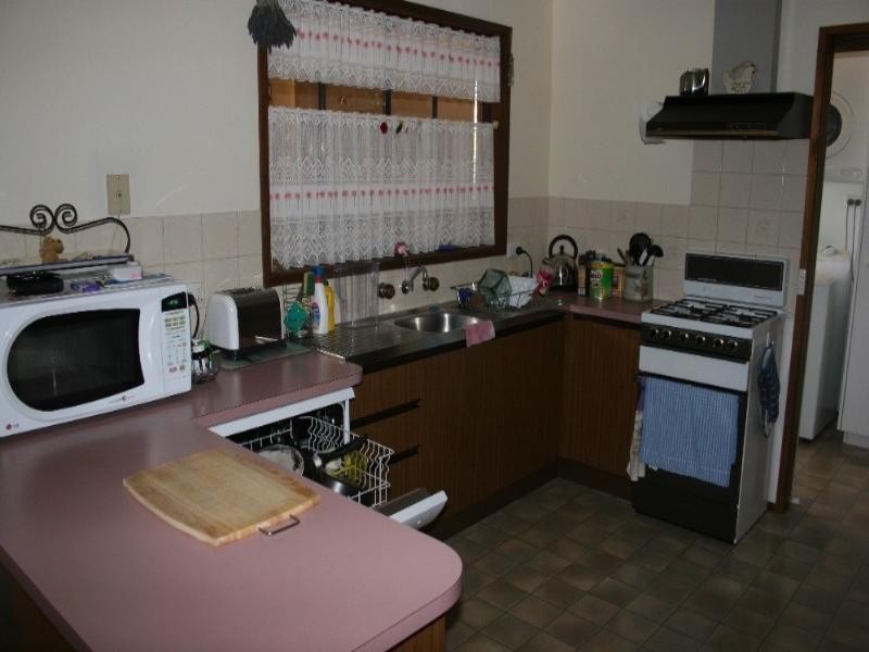 4 Doyle Street, Rochester VIC 3561