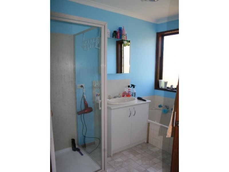 4 Doyle Street, Rochester VIC 3561