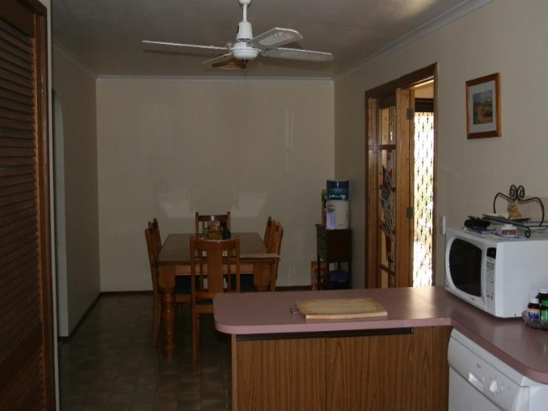 4 Doyle Street, Rochester VIC 3561