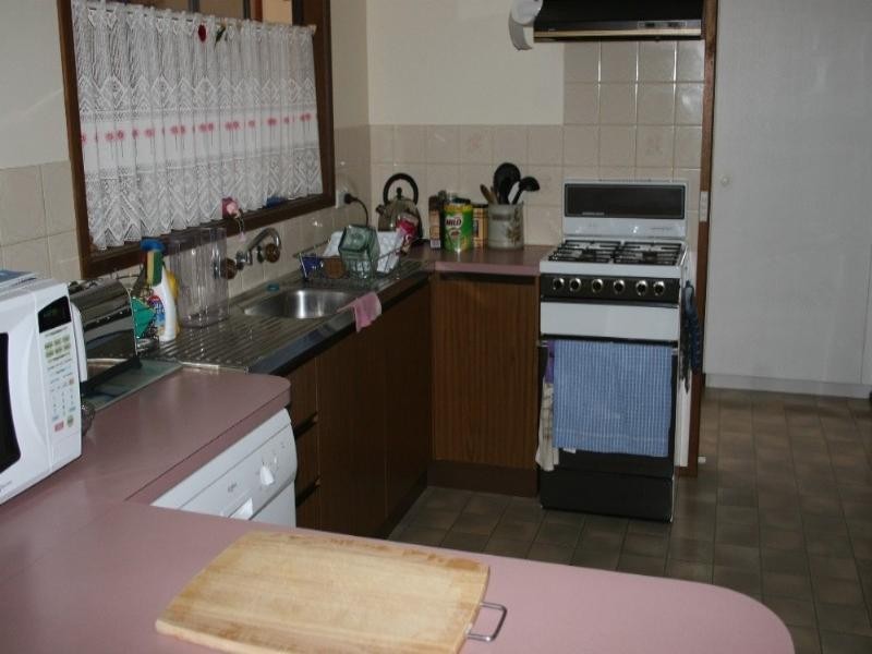 4 Doyle Street, Rochester VIC 3561