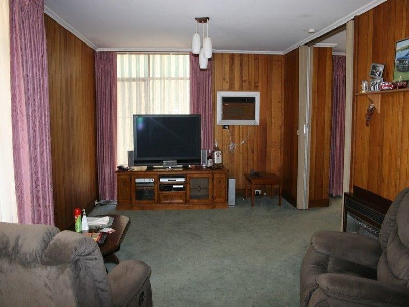 42 Victoria Street, Rochester VIC 3561