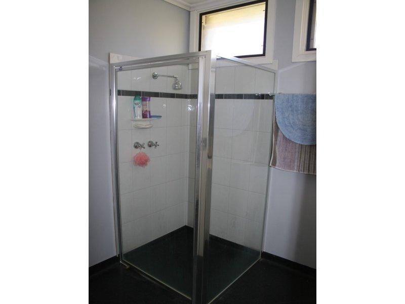 42 Victoria Street, Rochester VIC 3561