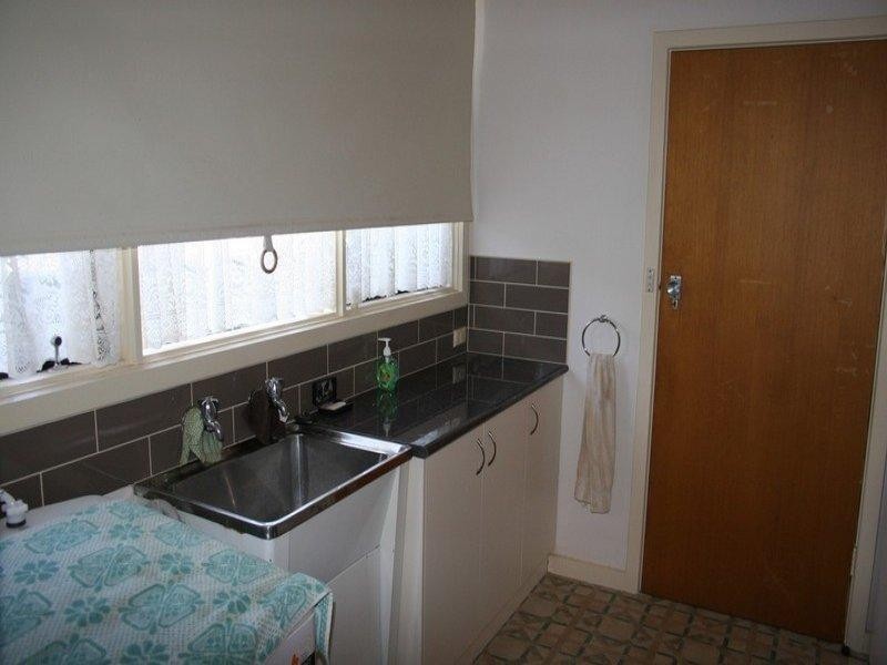 42 Victoria Street, Rochester VIC 3561