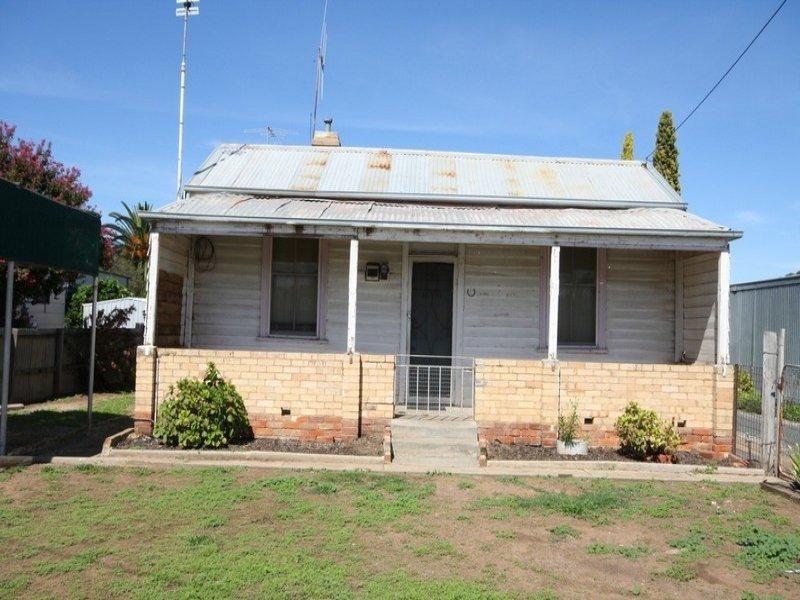 9 George Street, Rochester VIC 3561