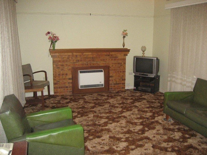 4 Campaspe Street, Rochester VIC 3561