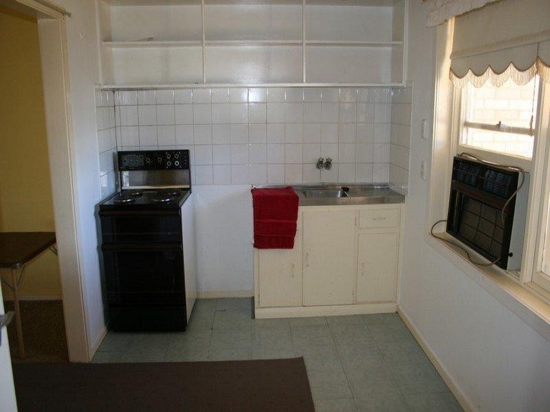 Units 1+2/37 Edward Street, Rochester VIC 3561