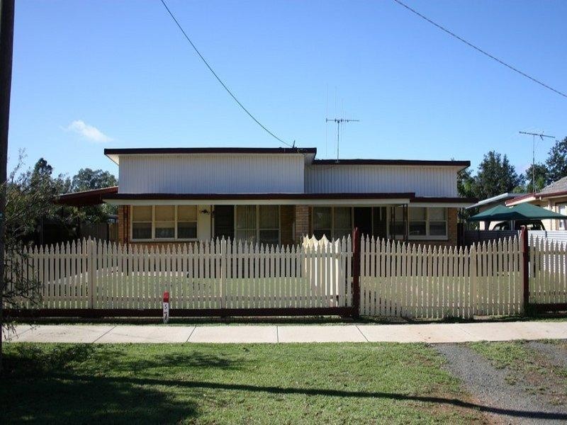 Units 1+2/37 Edward Street, Rochester VIC 3561