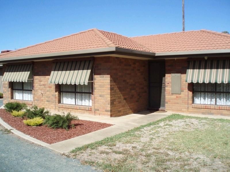 2/9 Victoria Street, Rochester VIC 3561