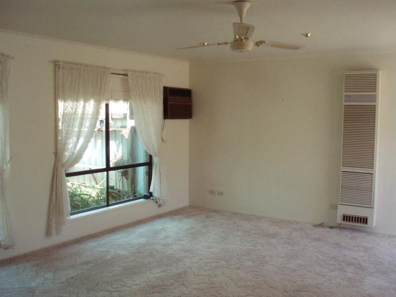 2/9 Victoria Street, Rochester VIC 3561