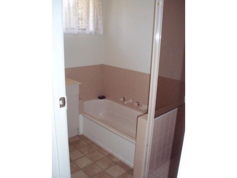 2/9 Victoria Street, Rochester VIC 3561