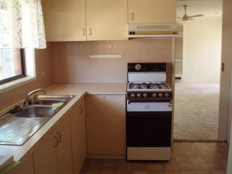 2/9 Victoria Street, Rochester VIC 3561