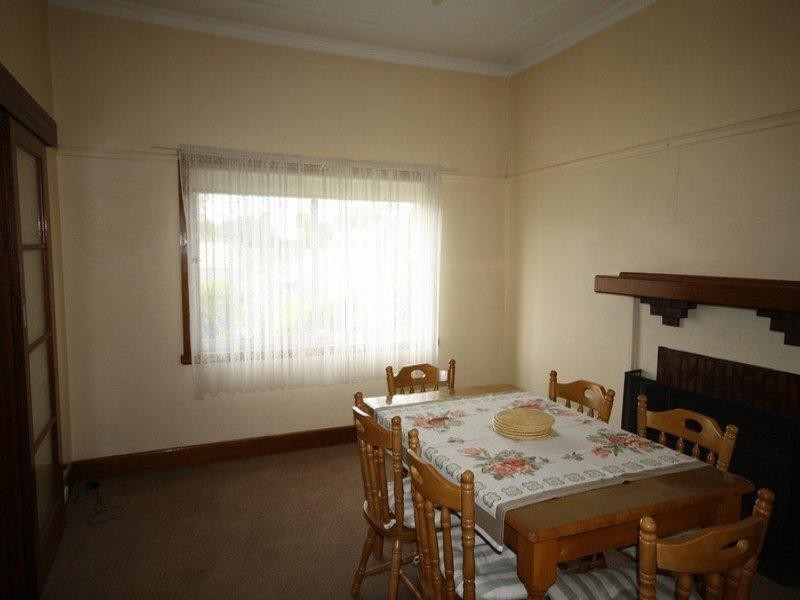 10 Victoria Street, Rochester VIC 3561