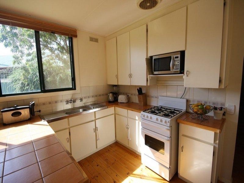 72 McKenzie Street, Rochester VIC 3561