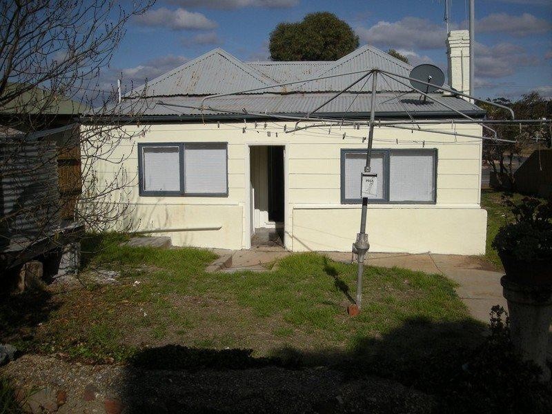 36 Northwestern Road, St Arnaud VIC 3478