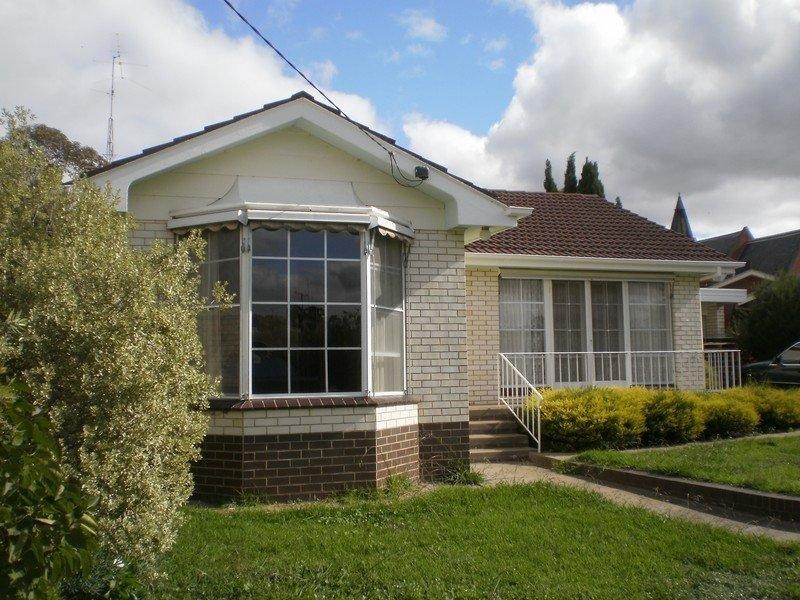 47 McMahon Street, St Arnaud VIC 3478