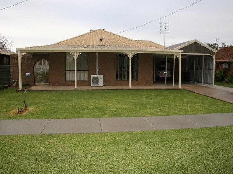 27 Diggora Road, Rochester VIC 3561