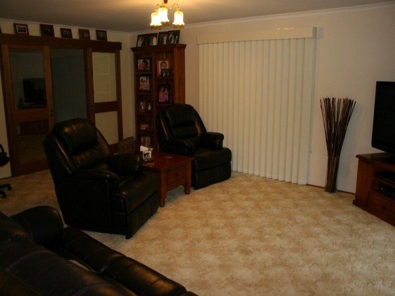 27 Diggora Road, Rochester VIC 3561